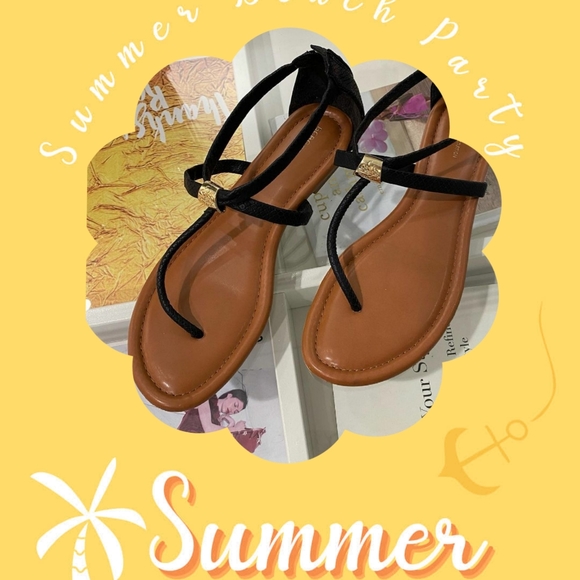 BCBGeneration zipper sandal * MOVING SALE * - Picture 2 of 5